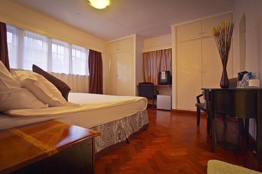 Godials Bed & Breakfast Nairobi Exterior foto