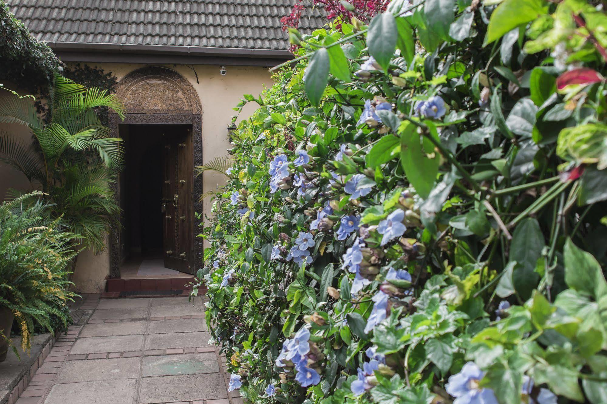 Godials Bed & Breakfast Nairobi Exterior foto